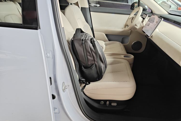 Used firefly 2025 Illuminated Edition
