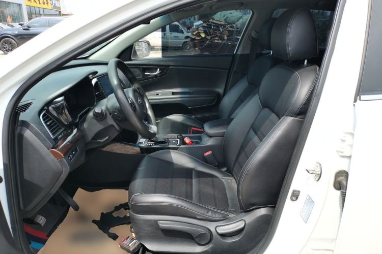 Used Kia K4 2014 1.8L Automatic GLS Left Front Seat