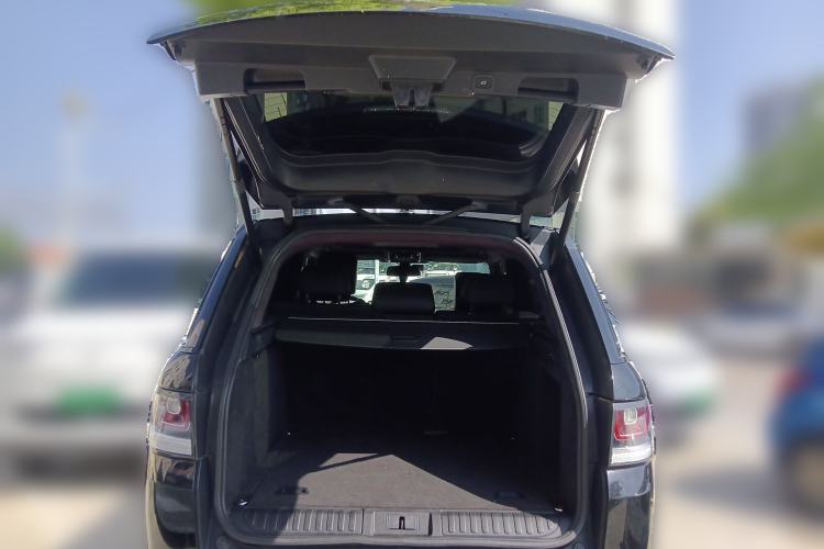 Used Land Rover Range Sport 2014 3.0 SC V6 HSE DYNAMIC Trunk