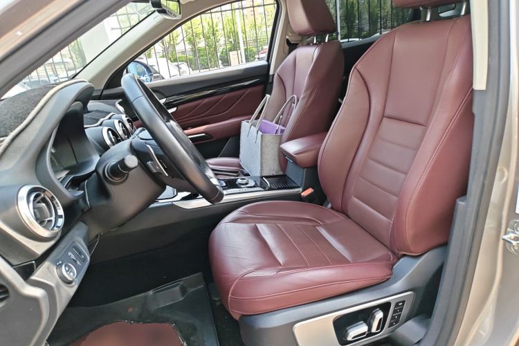 Used Wey VV7 2017 2.0T Flagship Model Left Front Seat