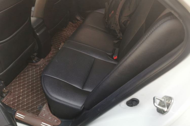 Used Toyota Levin 2017 Revised Dual-Engine 1.8H GS E-CVT Elite Sunroof Version China V Standard