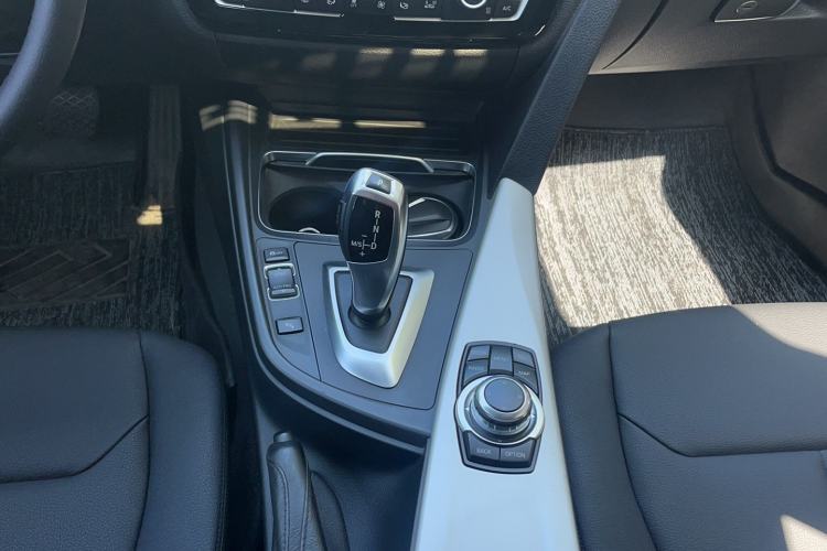 Used BMW 3 Series 2016 320Li Fashion Model
