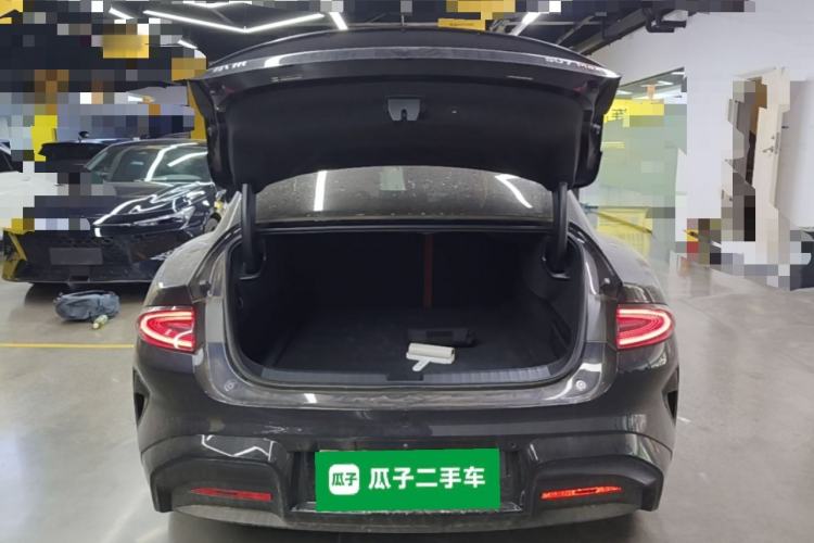 Used Xiaomi Auto SU7 2024 Four-Wheel Drive Ultra-Long Range Advanced Intelligent Driving Max Edition
