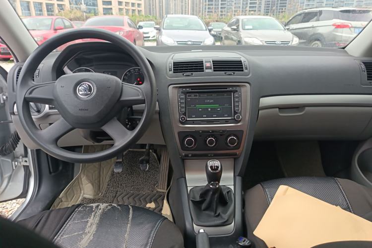 Used Skoda Octavia 2014 1.6L Manual Yijie Edition