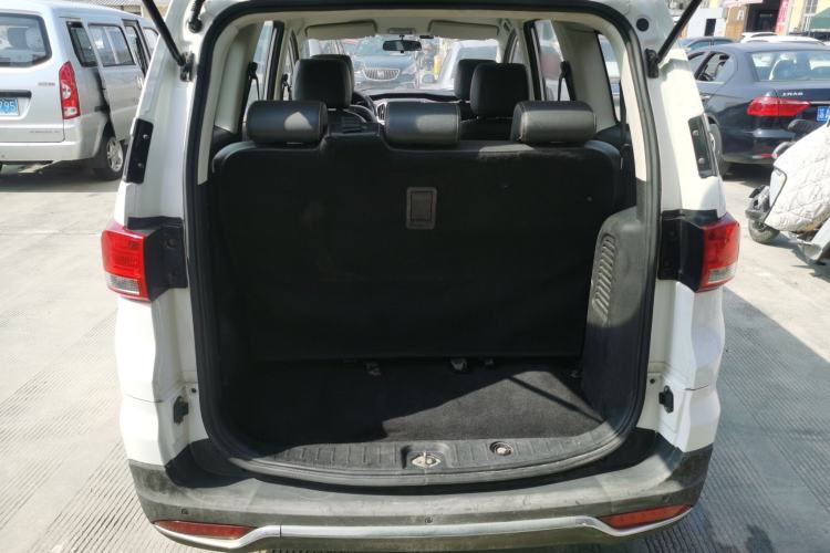 Used HYOSOW H3 2015 1.5L manual Comfort trim level