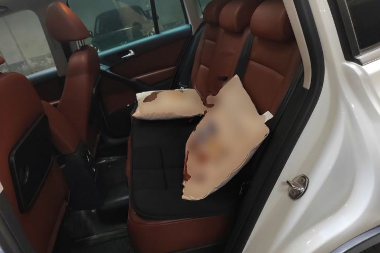 Used Volkswagen Tiguan 2009 2.0 TSI Comfort Edition Left Rear Seat