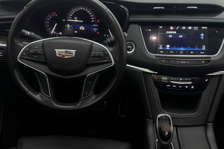 Used Cadillac XT5 2016 25T Luxury Model