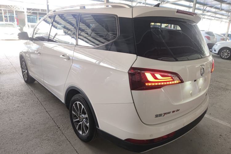 Used Baojun 730 2019 1.5T Manual Fashion Model 7-seater China VI