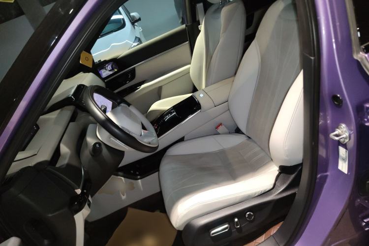 Used Honda P7 2025 Four-Wheel Drive Long-Range Max Left Front Seat