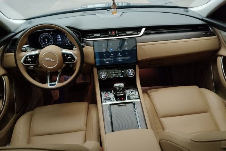 Used Jaguar XFL 2024 2.0T P250 Two-Wheel Drive Prestige Luxury Edition
