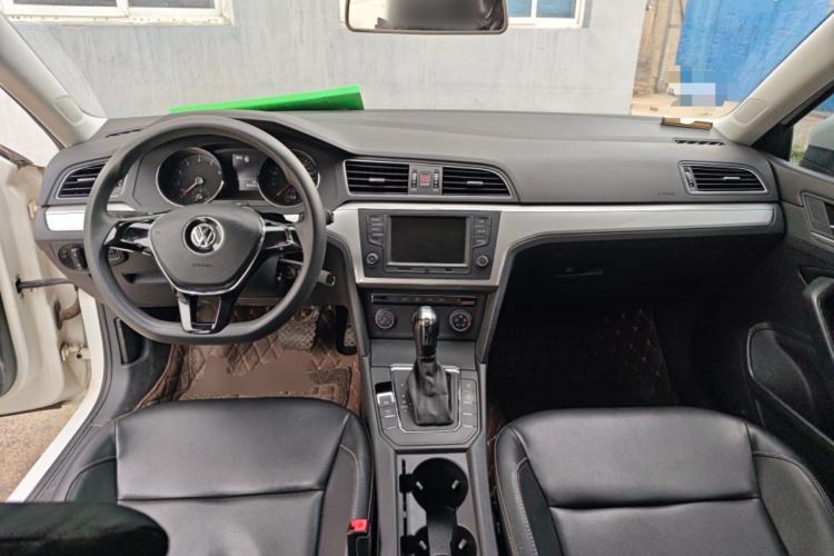 Used Volkswagen Lamando 2017 230TSI DSG Fashion Edition