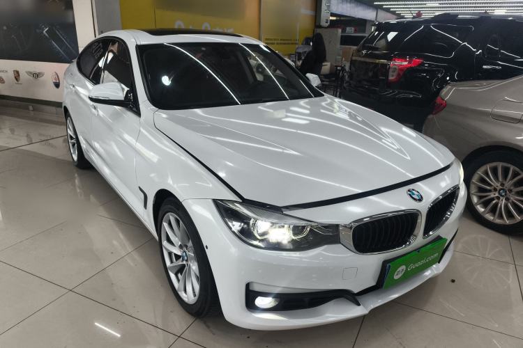 Used BMW 3 Series GT 2018 320i Sport Edition
