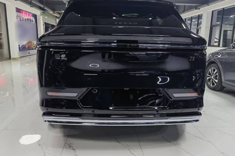 Used Zeekr 7X 2025 100kWh Long-Range All-Wheel Drive Intelligent Driving Version