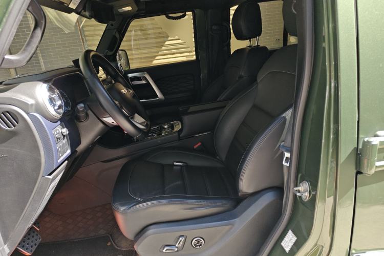 Used BAIC Off-Road BJ40 2020 2.3T Automatic Four-Wheel Drive Rainforest Expedition Edition Left Front Seat