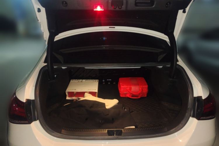 Used Mercedes-Benz A-Class 2020 Restyled A 200 L Sport Sedan Fashion Version
