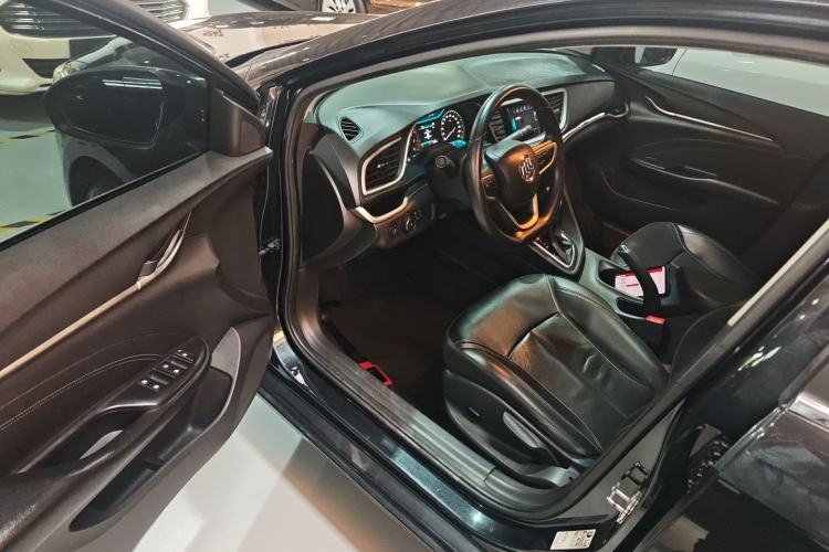 Used Buick GT 2015 18T Dual-Clutch Luxury Model