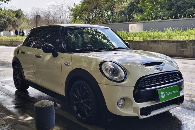 Used MINI MINI 2016 2.0T COOPER S Five-Door Edition
