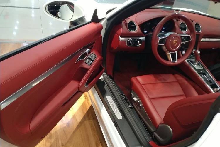 Used Porsche 718 2020 Boxster 2.0T
