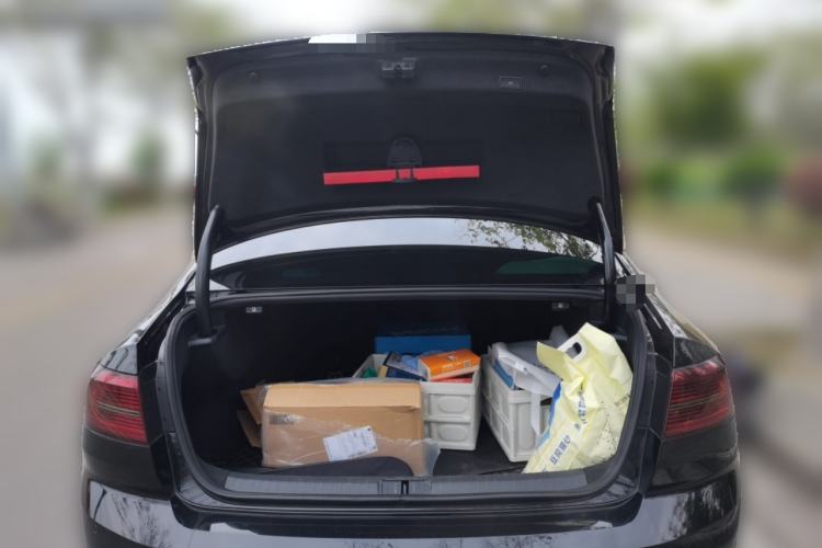 Used Volkswagen Magotan 2018 380TSI DSG Prestige Model Trunk