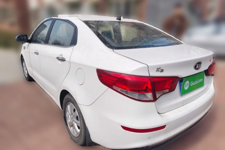 Used Kia K2 2015 Sedan 1.4L MT GLS
