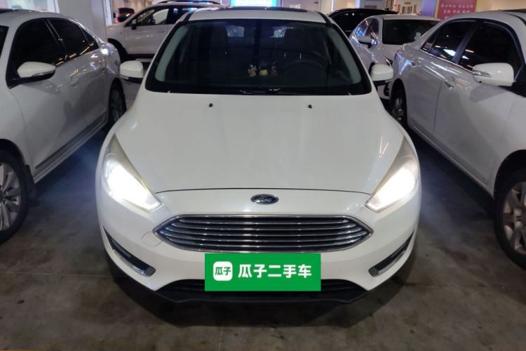 Used Ford Focus 2017 Sedan EcoBoost 125 Automatic Supreme Style SmartDrive Edition
