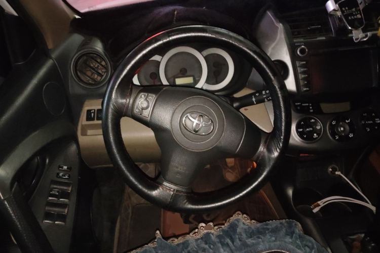 Used Toyota RAV4 2013 Special Edition 2.0L Manual Classic
