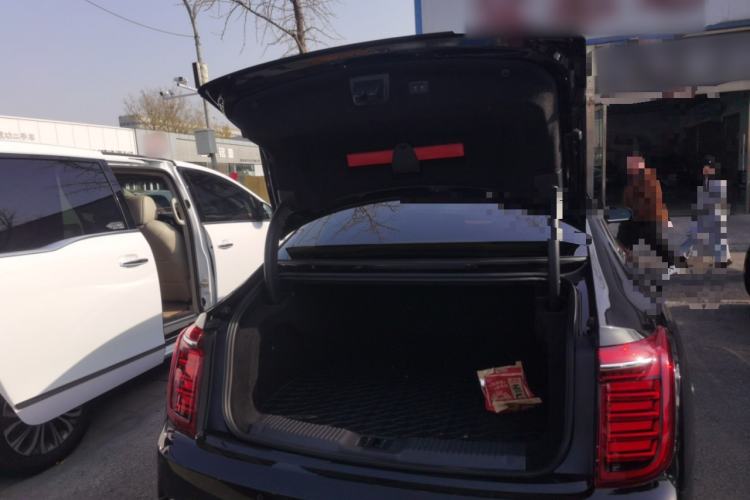 Used Hongqi H9 2023 2.0T Smart Connect Flagship Edition
