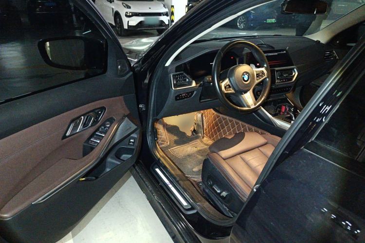 Used BMW 3 Series 2021 325i M Sport Night Edition package
