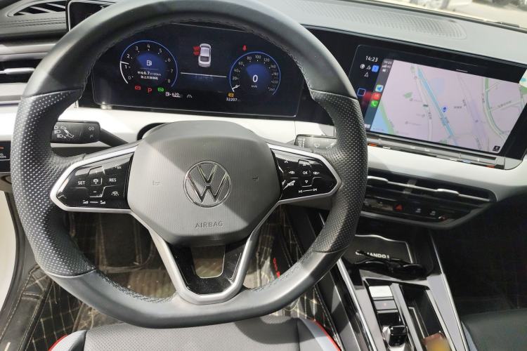 Used Volkswagen Lamando 2023 Lavida L 280TSI DSG Cool & Spicy Edition
