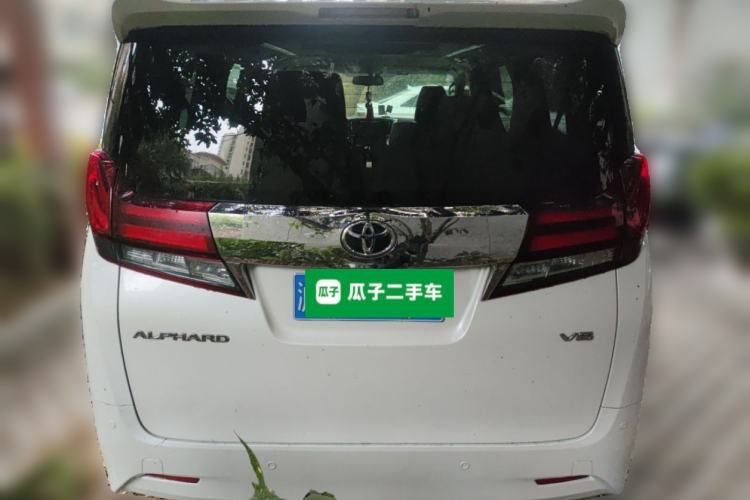 Used Toyota Alphard 2015 3.5L Luxury Edition