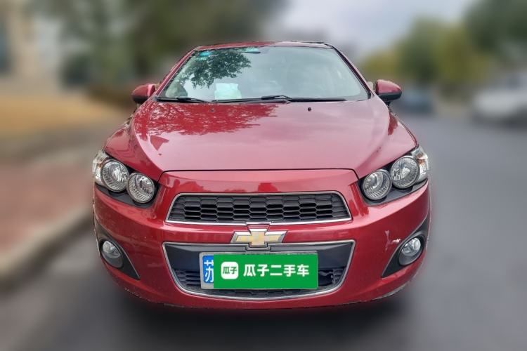 Used Chevrolet Aveo Sonic 2011 Sedan 1.4L Manual Transmission SE