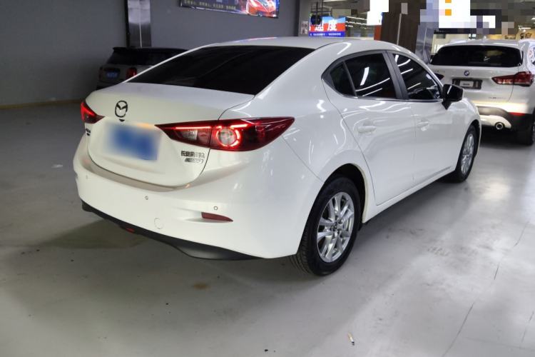 Used Mazda Mazda 3 Axela 2017 Sedan 1.5L Automatic Luxury Model Emission Standard China V
