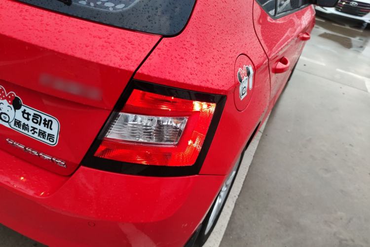 Used Skoda Fabia 2016 1.4L Automatic Car Enjoy Edition Right Rear Taillight