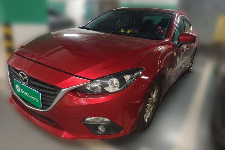 Used Mazda 3 Axela 2016 Sedan 1.5L Automatic Luxury Model