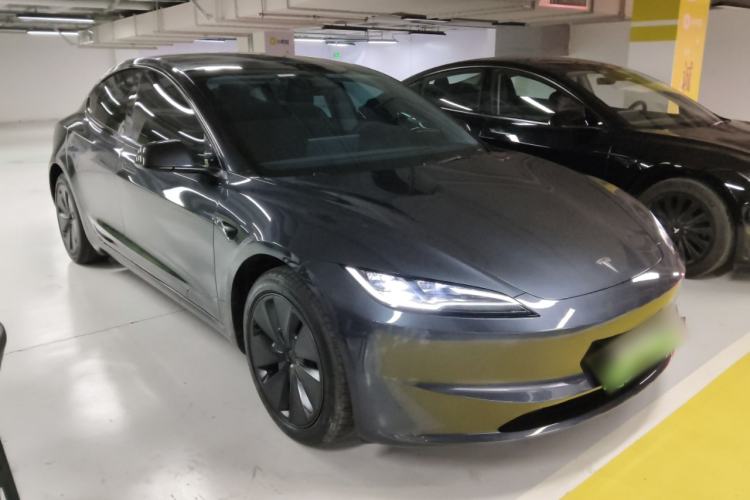 Used Tesla Model 3 2025 Rear-Wheel-Drive Version