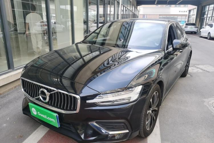 Used Volvo S60 2022 B4 Zhiyi Luxury Edition