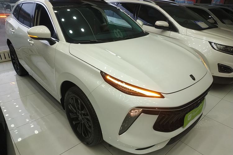 Used FORTHING T5 2022 Shengshi Version 1.5T Automatic - Yuanmeng Edition 5 Seats