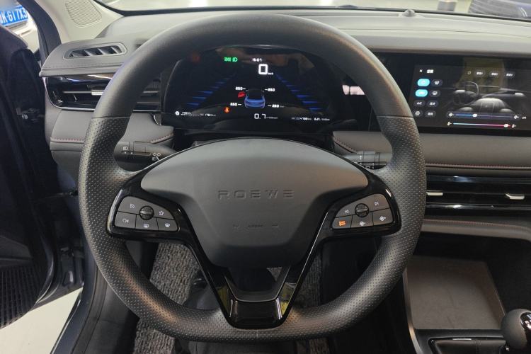 Used Roewe i5 2023 1.5L Manual Comfort Edition