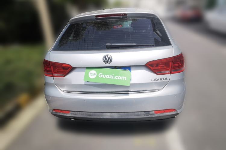 Used Volkswagen Gran Lavida 2013 1.6L Automatic Comfort Model
