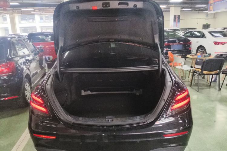 Used Mercedes-Benz E-Class 2020 Facelift E 260 L Sport Edition Trunk