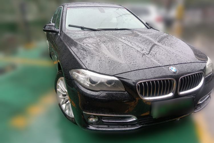 Used BMW 5 Series New Energy 2015 530Le Front Right 45 Deg