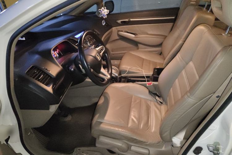 Used Honda Civic 2009 1.8L automatic luxury edition Driver Seat