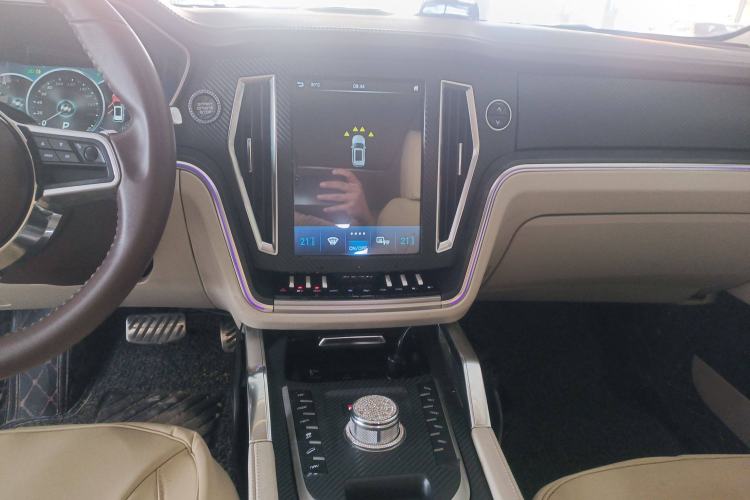 Used Zotye T700 2017 1.8T Dual-Clutch Prestige Model