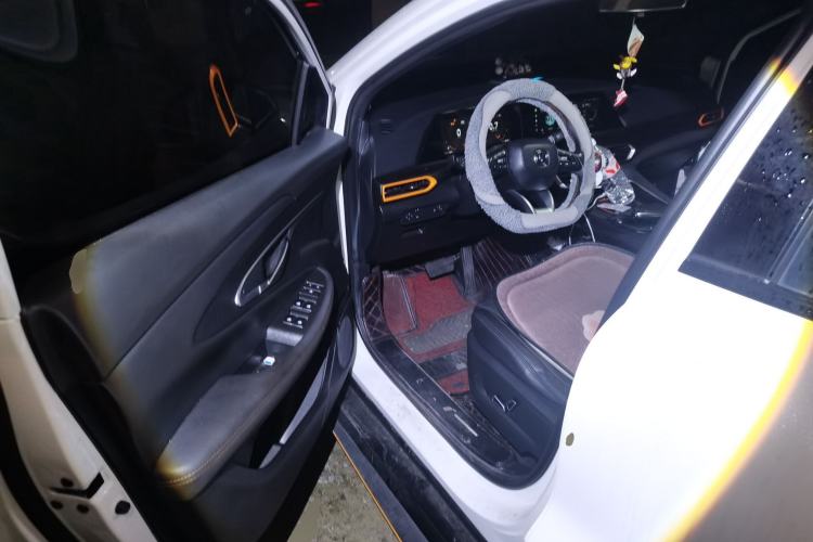 Used CHANGAN UNI-T 2022 1.5T Prestige Version