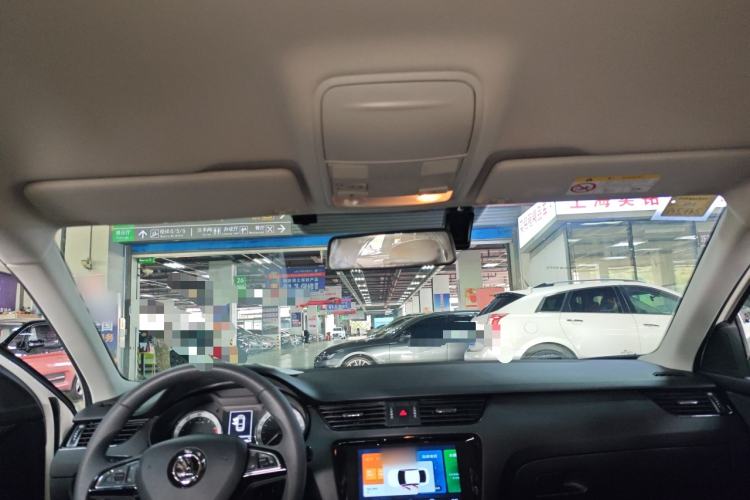 Used Skoda Octavia 2022 1.5L Automatic Comfort Edition Headliner