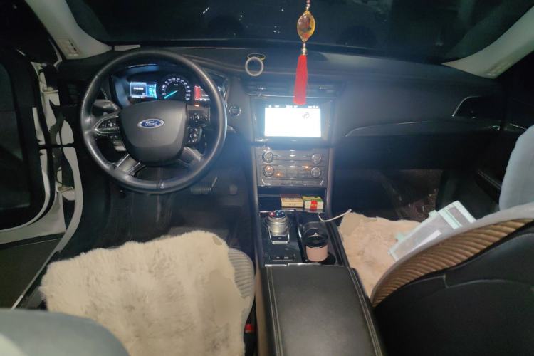 Used Ford Taurus 2018 EcoBoost 245 Fashion Edition China VI Standard