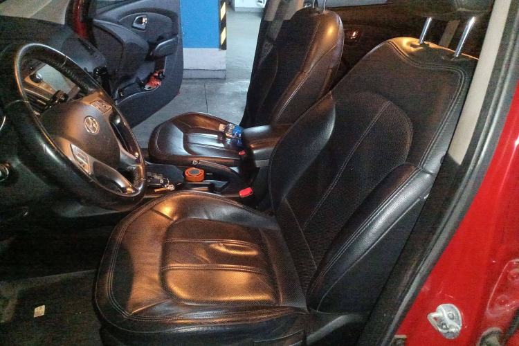 Used Hyundai ix35 2010 2.0L Automatic Two-Wheel Drive Elite Edition GLS