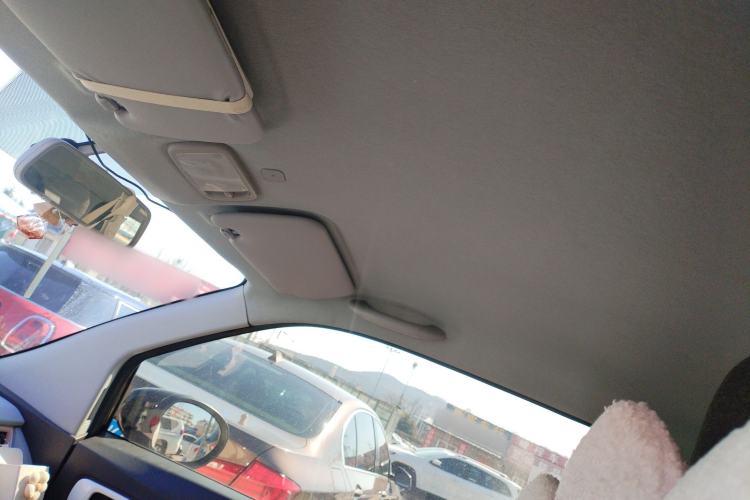 Used Chery QQ Ice Cream 2022 170km Sundae Phosphate Lithium-Ion Headliner