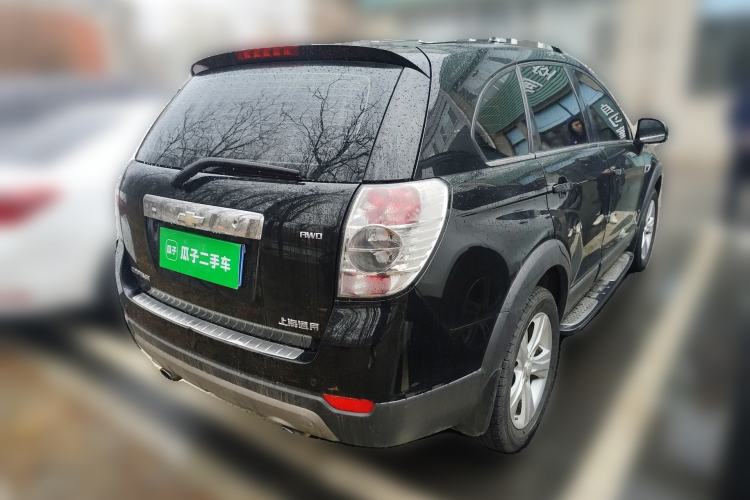 Used Chevrolet Captiva 2012 2.4L 4x4 Flagship Edition 7 Seats Rear Right 45 Deg