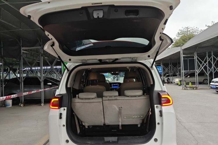 Used GAC Trumpchi M6 2021 270T DCT Elite Edition (7-seater) Trunk